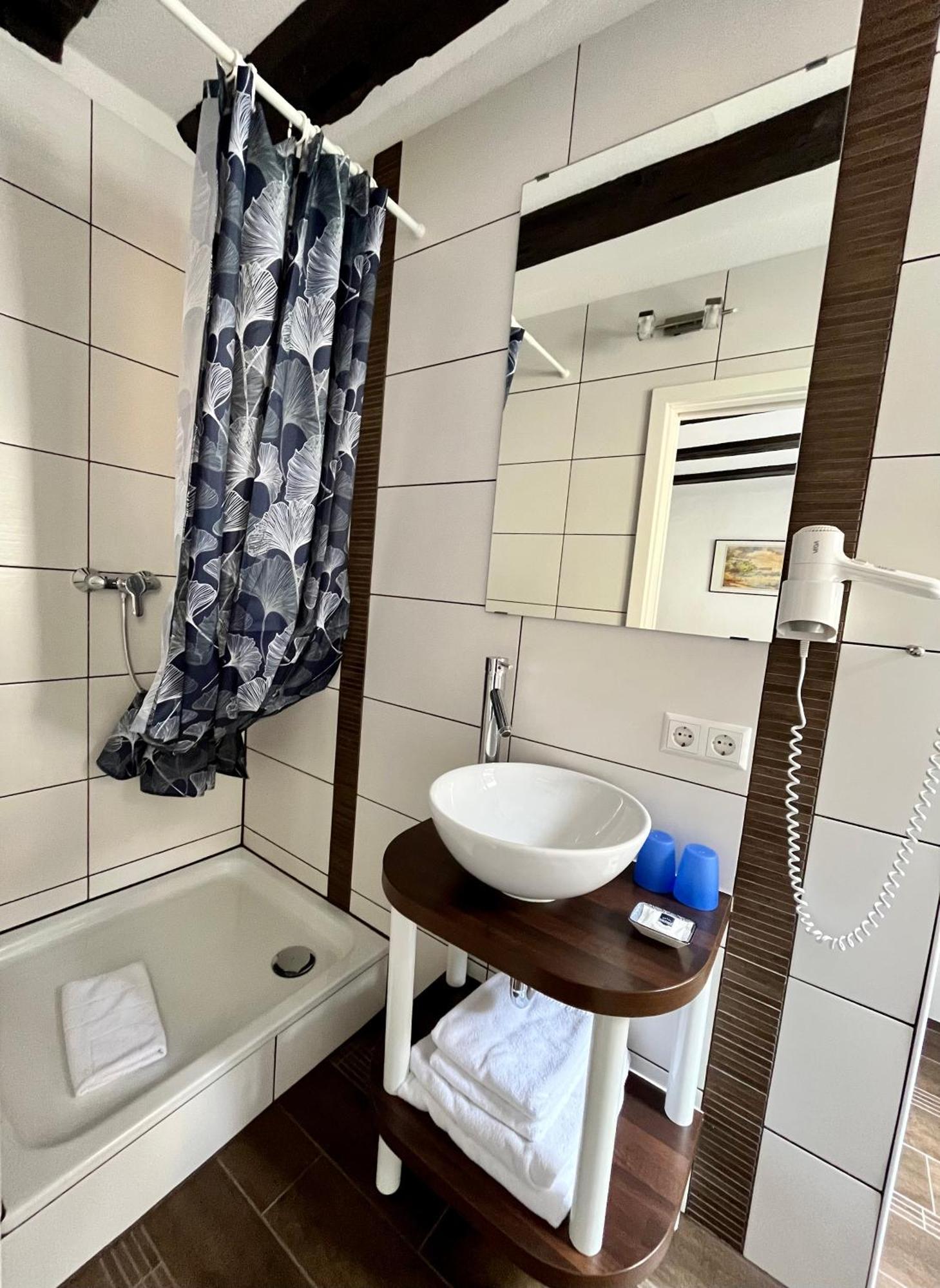 Gaestehaus Am Hafen Меерсбург Екстериор снимка