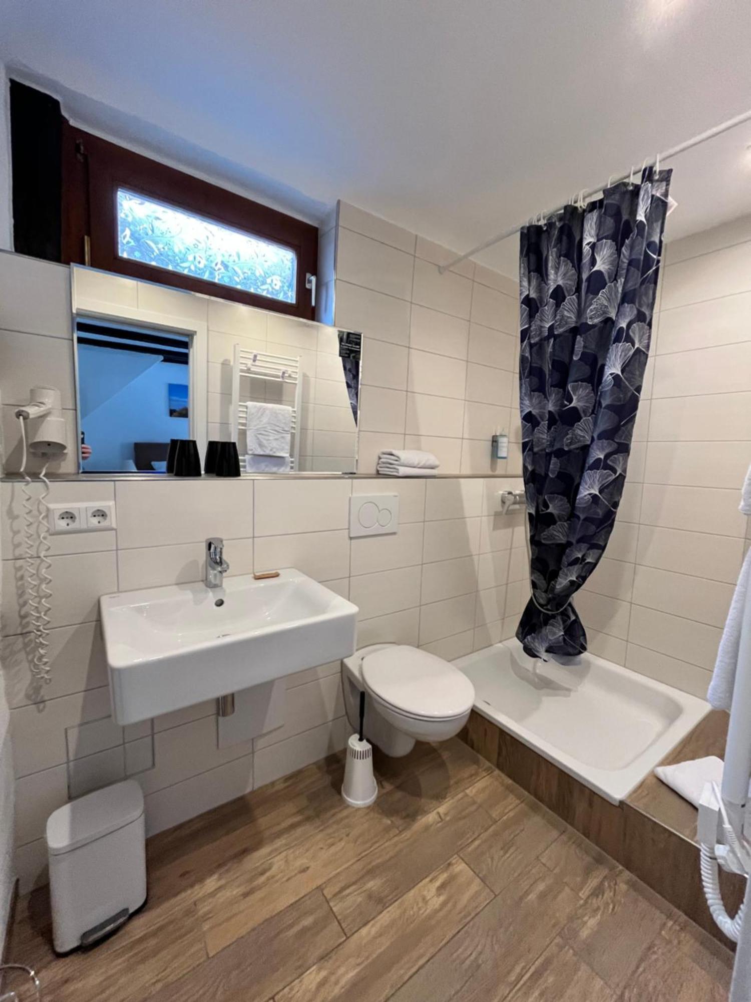 Gaestehaus Am Hafen Меерсбург Екстериор снимка