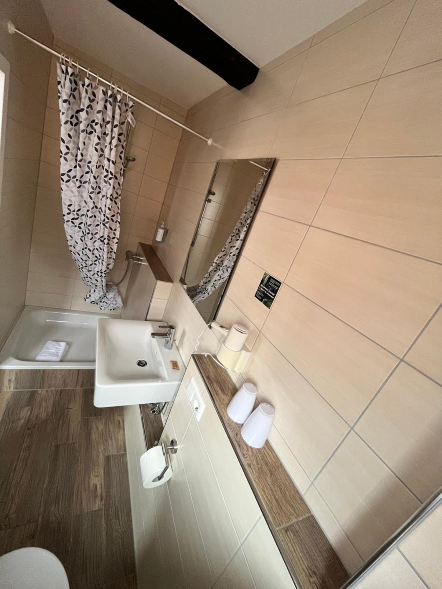 Gaestehaus Am Hafen Меерсбург Екстериор снимка